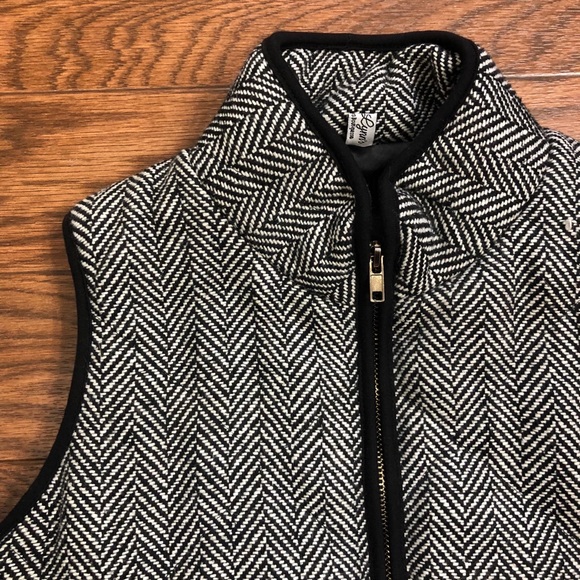 Herringbone Puff Vest - Picture 3 of 4